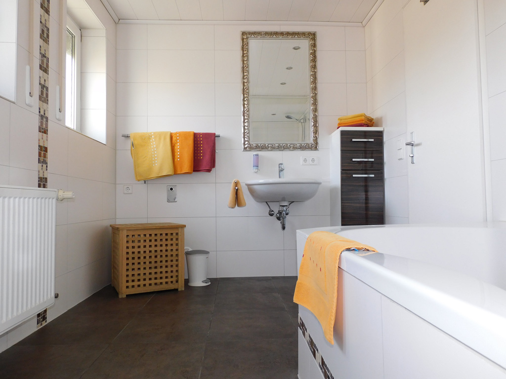 Badezimmer von Ferienwohnung Schier in Kaufbeuren im Allgäu